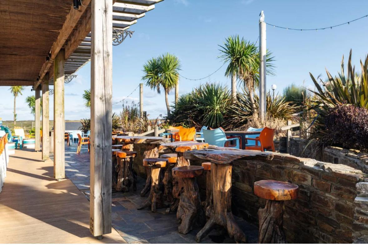 Haven Holiday Park Perran Sands 佩伦波斯 外观 照片